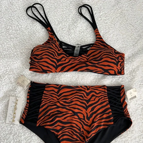 Swimsuit women’s TiniBikini Size XL NEW*